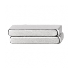 16651-neodymovy-magnet-10ks-1x0-5x0-1cm